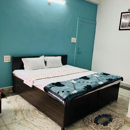 Tiwari G Home Stay Ujjain Dış mekan fotoğraf