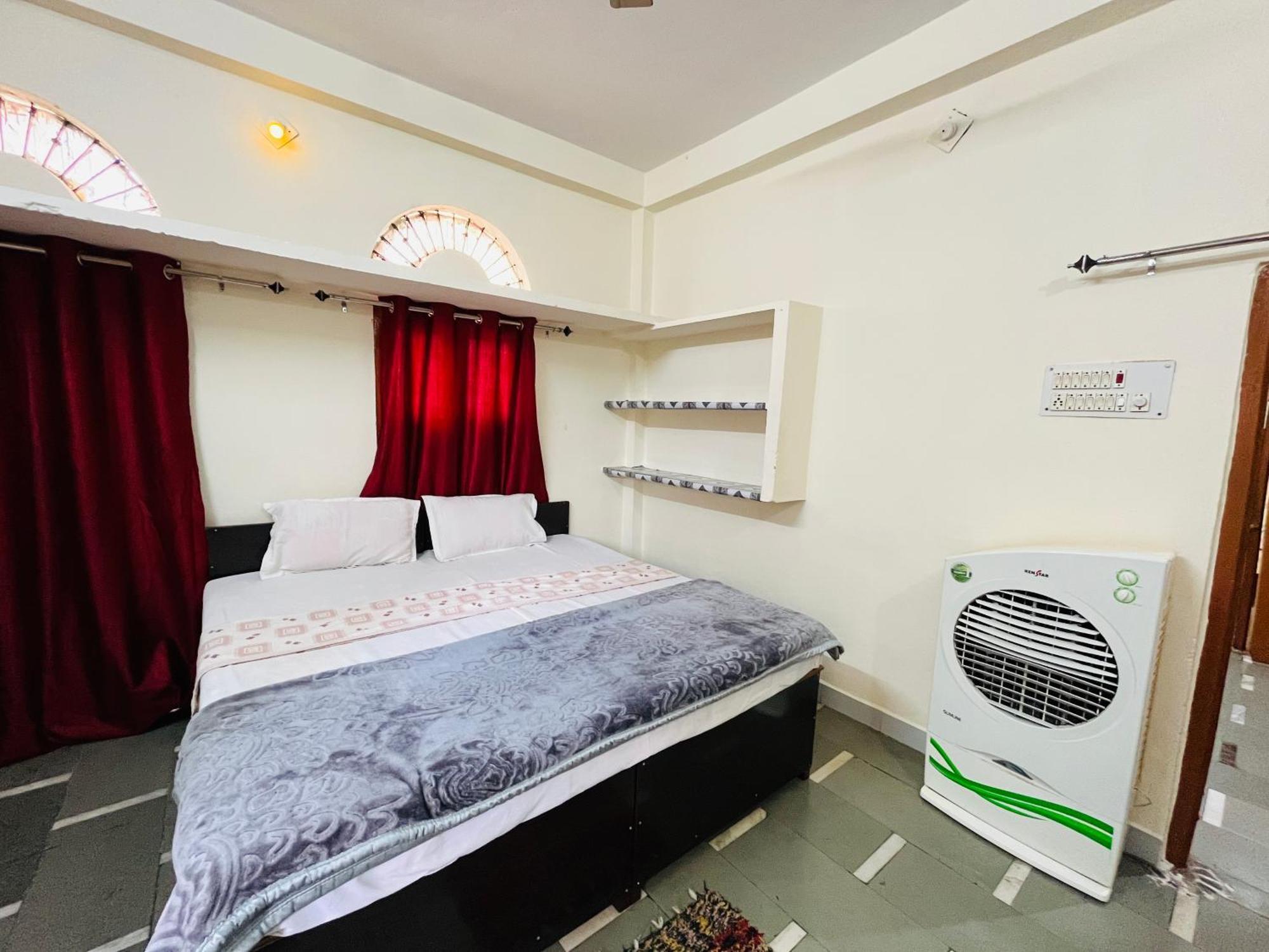 Tiwari G Home Stay Ujjain Dış mekan fotoğraf